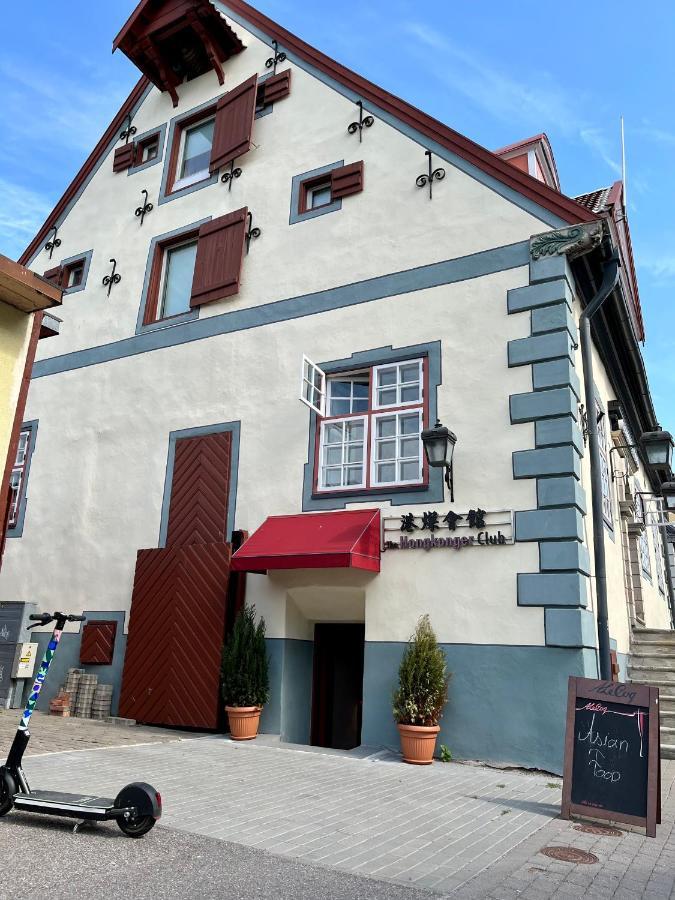 Old Town Apartment Parnu Bagian luar foto